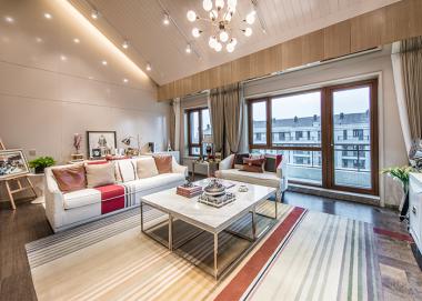 明亮的色彩富有層次感 大氣精致氣度非凡